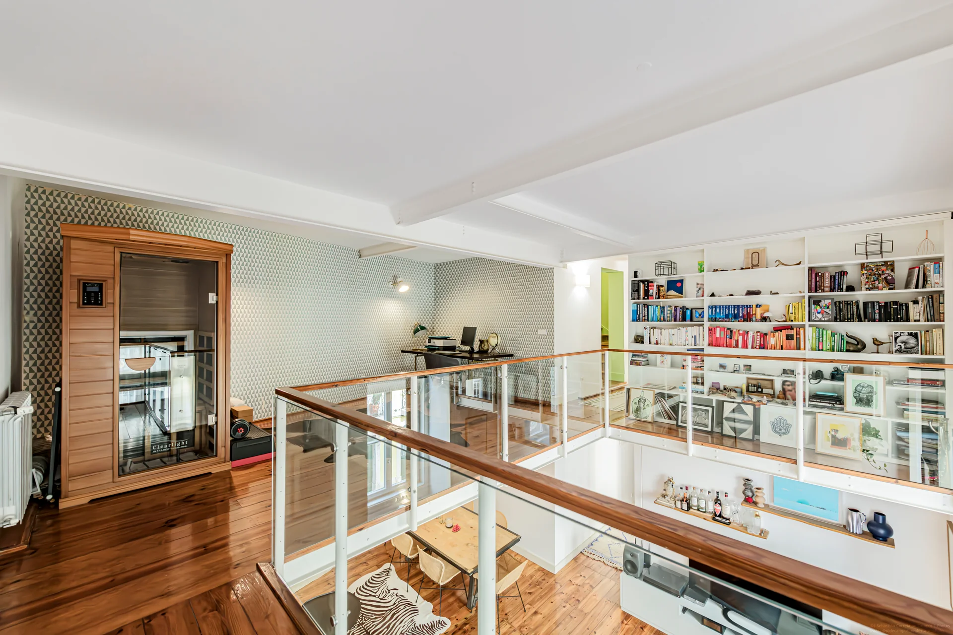Mezzanine loft with sauna and office